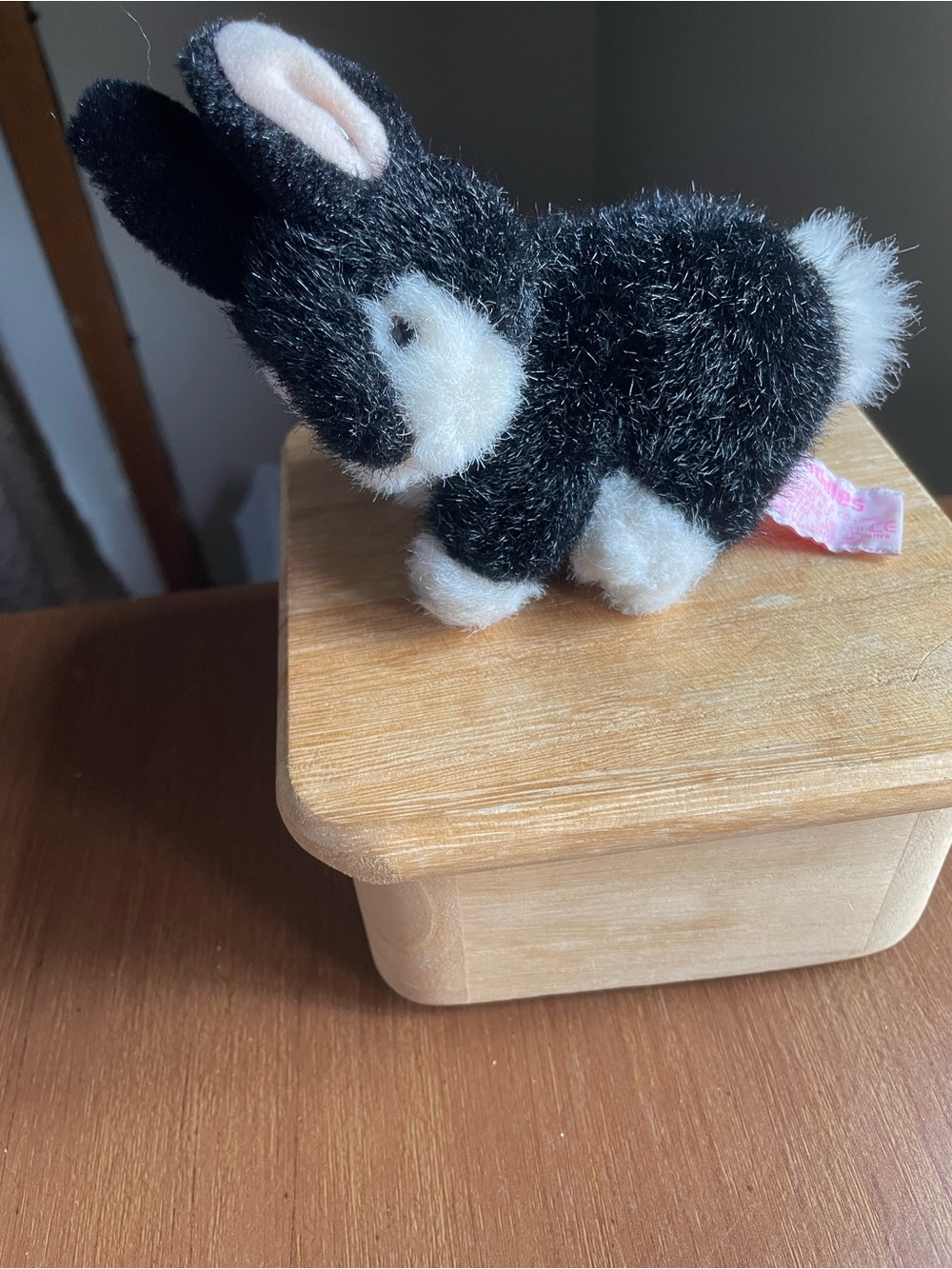 Vintage Russ Berrie Puddles Black and White Bunny Rabbit Mini Plush 6"